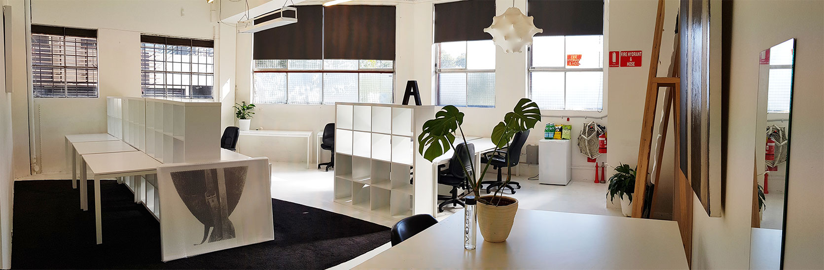 Dedicated Workspace for Small Businesses creative community desks